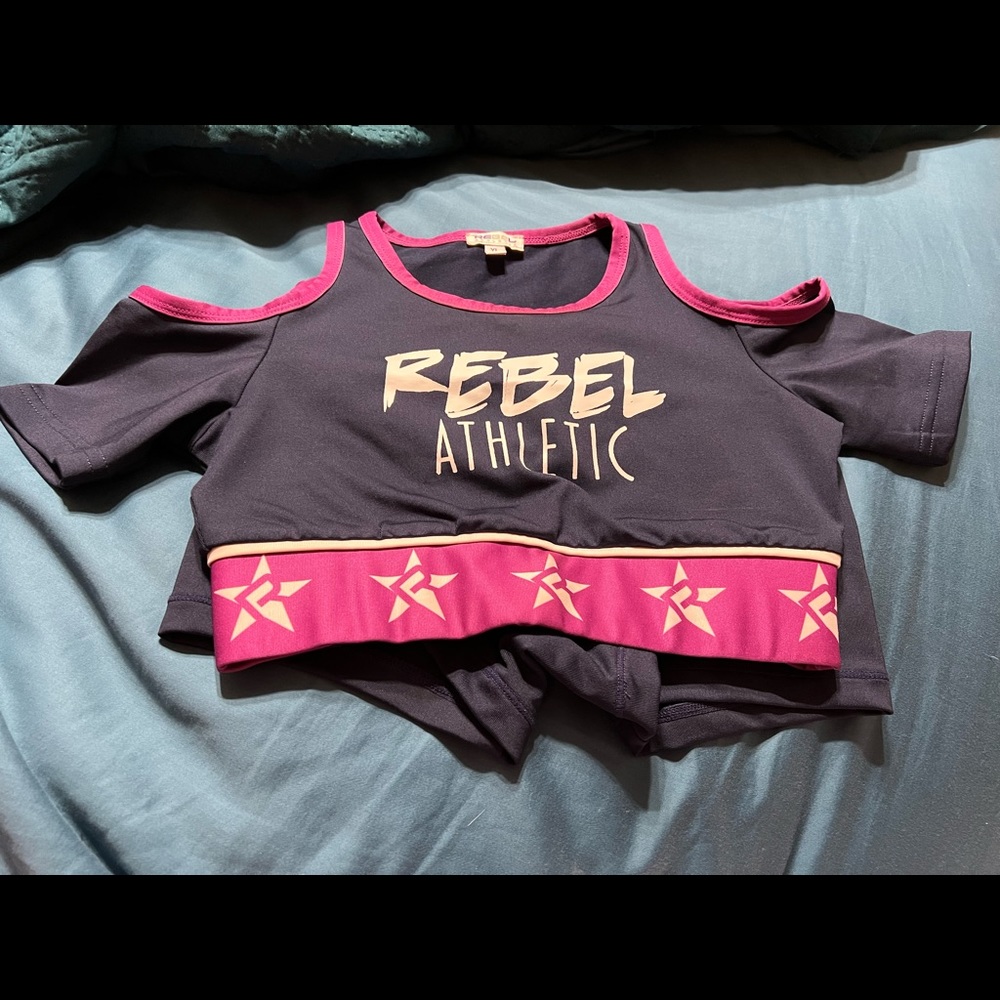 Rebel - youth large - two piece set - sports bra and shorts